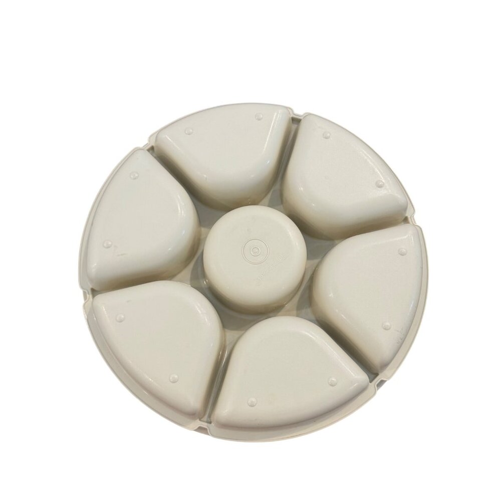 vintage Tupperware Round Relish Tray Beige 14-Inch Divided Serving Platter With - Picture 5 of 8